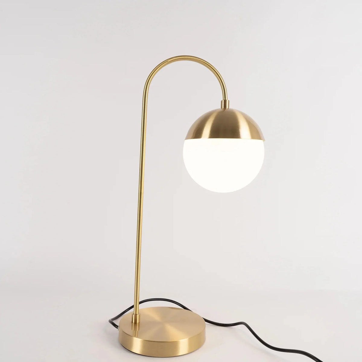 Metavaya Table lamp Cedar Moss Table Lamp