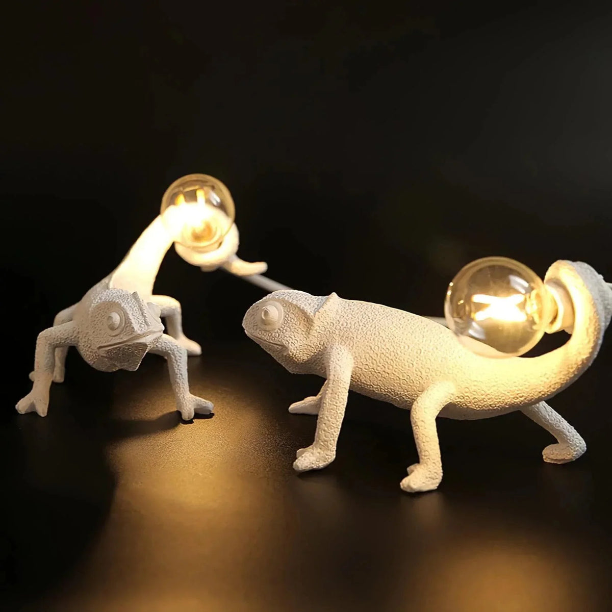 Metavaya Table lamp Chameleon Table Lamp