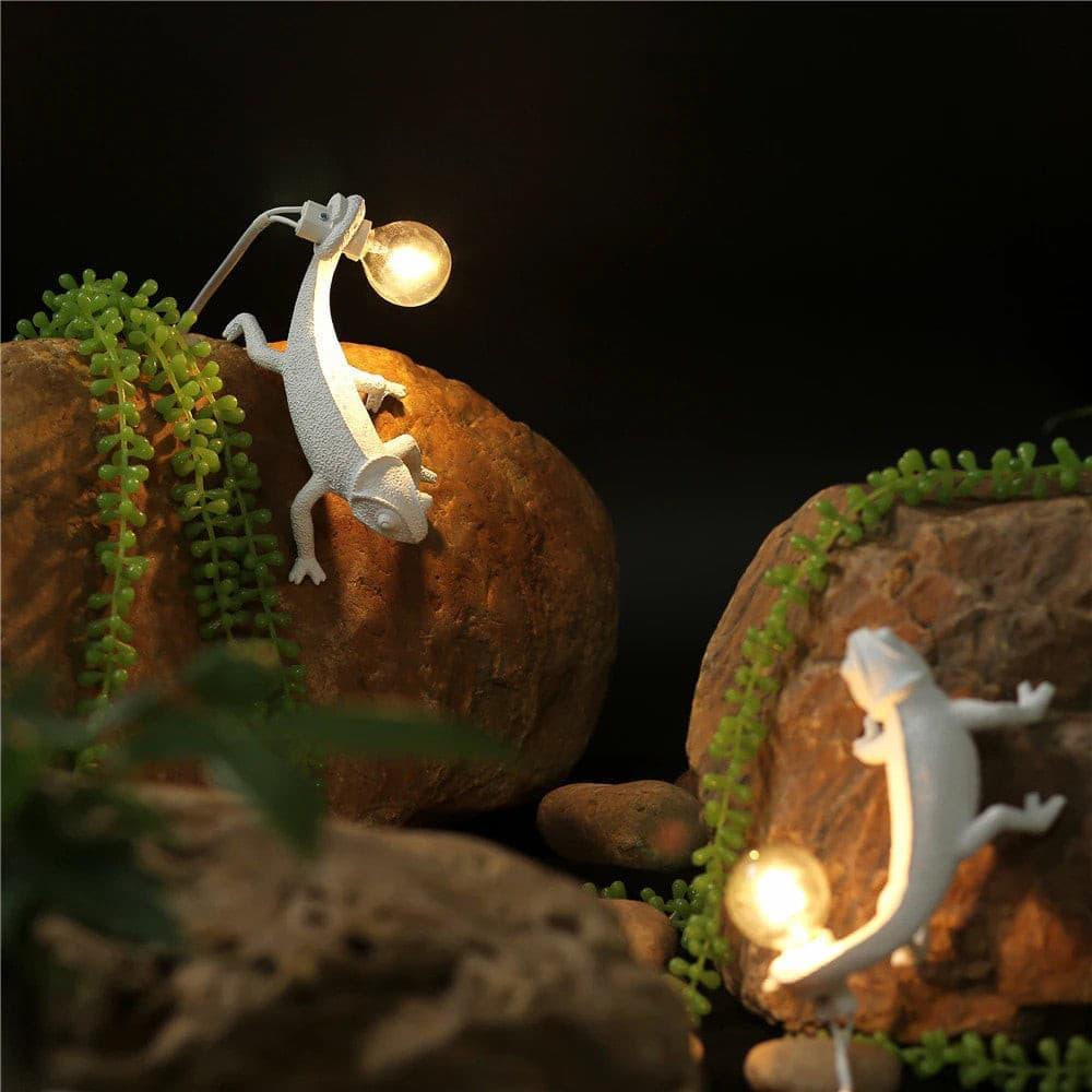 Metavaya Table lamp Chameleon Table Lamp