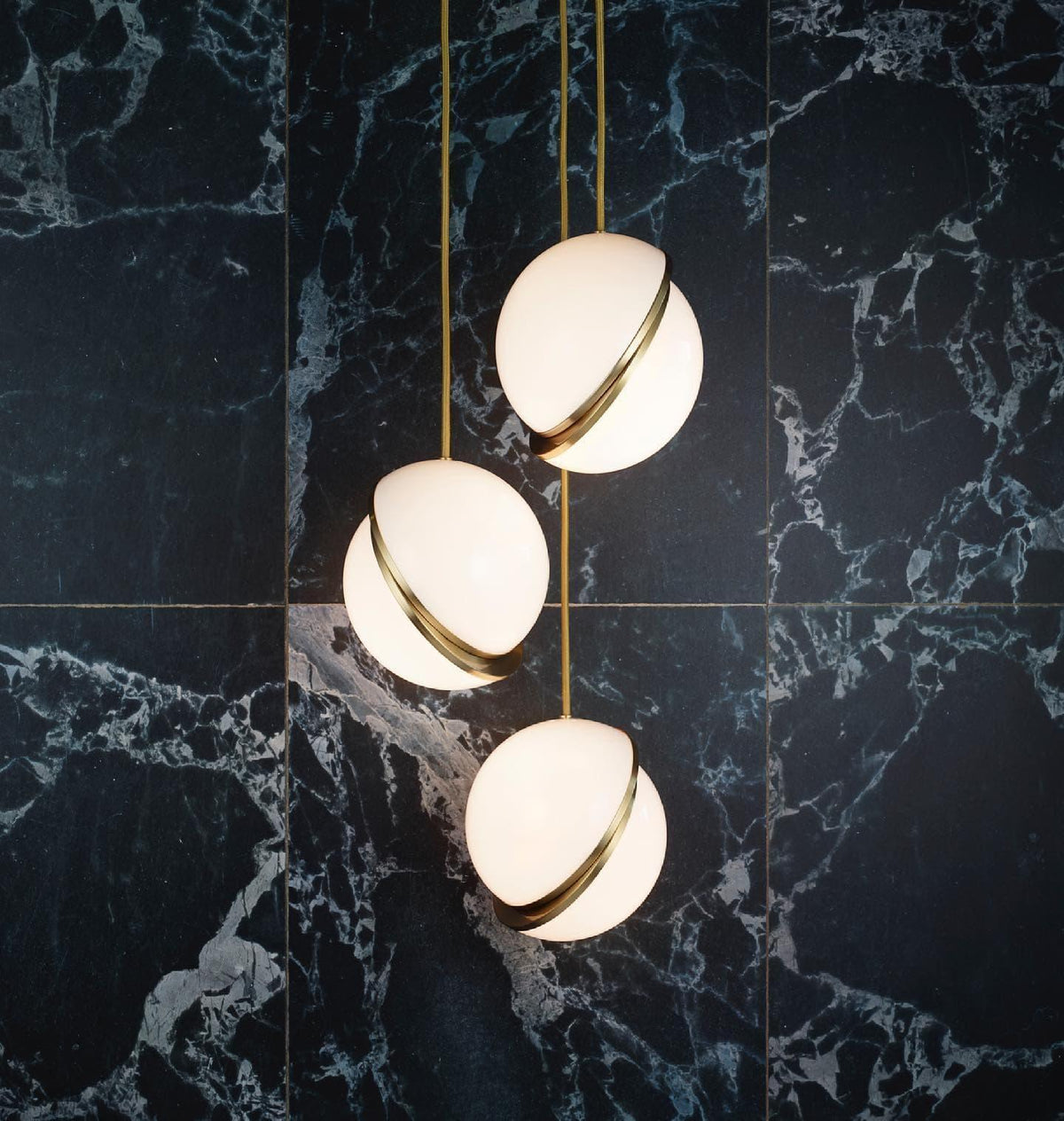 Metavaya Pendant lamp Crescent Pendant Lamp