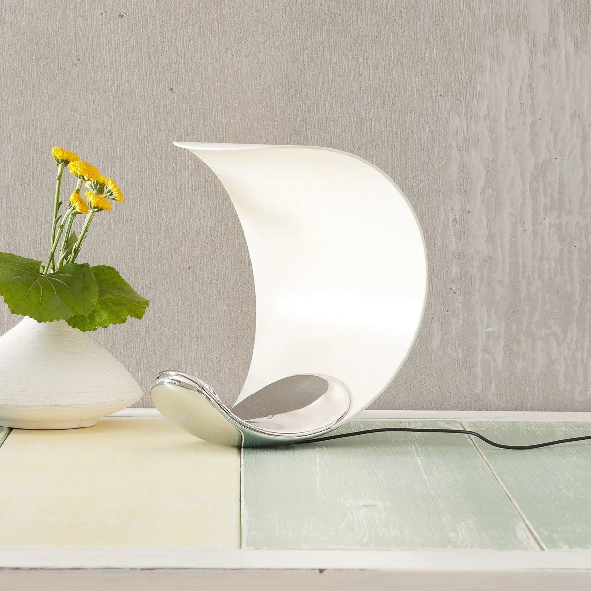 Metavaya Table lamp Curl Table Lamp Curl Table Lamp by Luceplan in USA