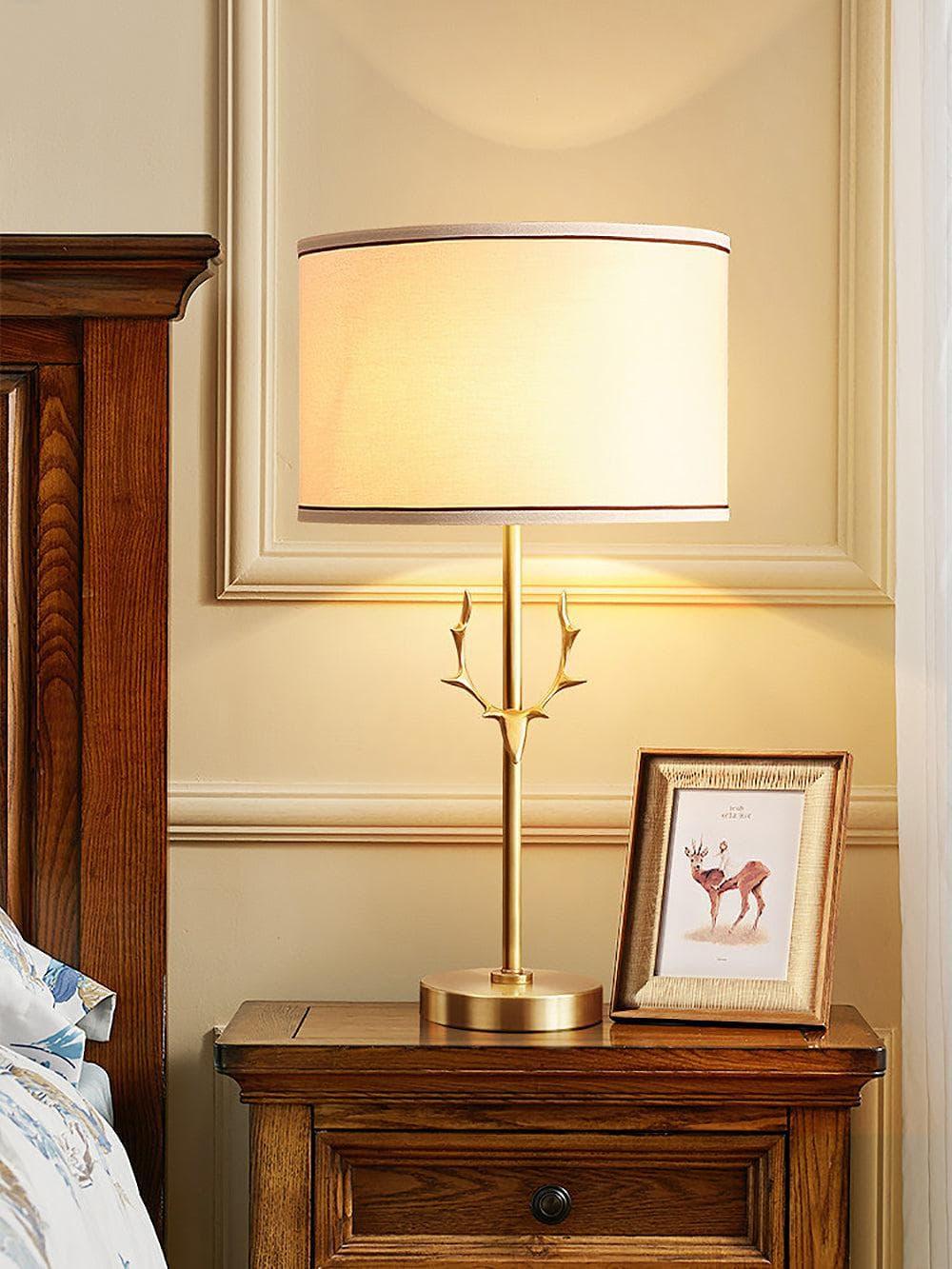 Metavaya Table lamp Golden antler Table lamp