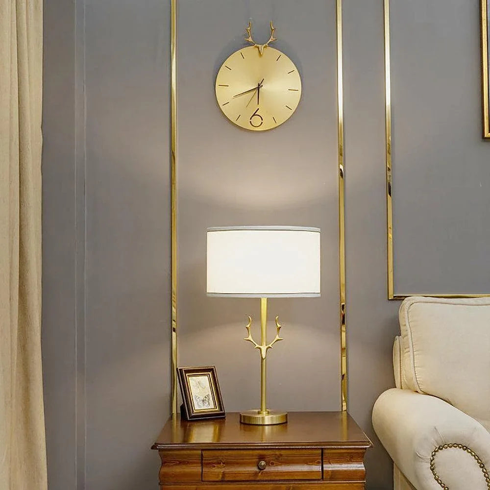 Metavaya Table lamp Golden antler Table lamp