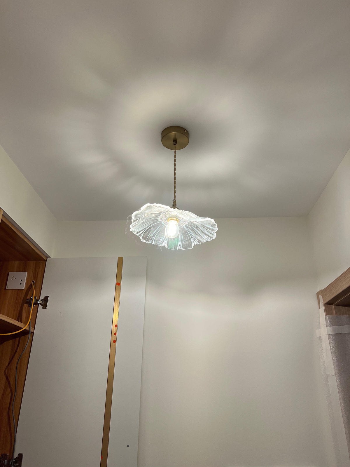 Metavaya Pendant lamp Lotus Glass Pendant Lamp Buy Lotus Glass Pendant Lamp for Your Home