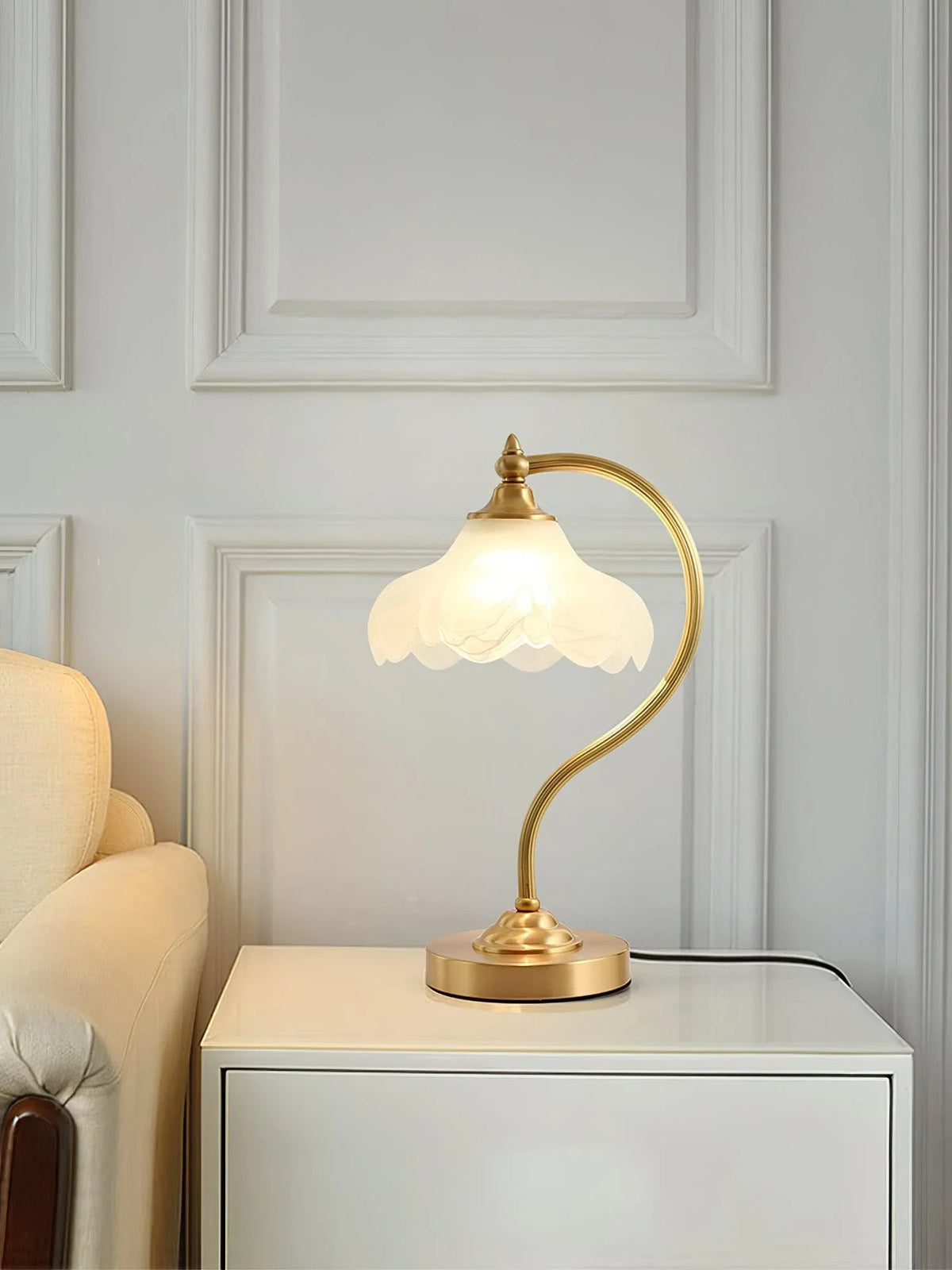 Metavaya Table lamp Magnolya Flower Table Lamp Shop Magnolia Flower Table Lamp Online