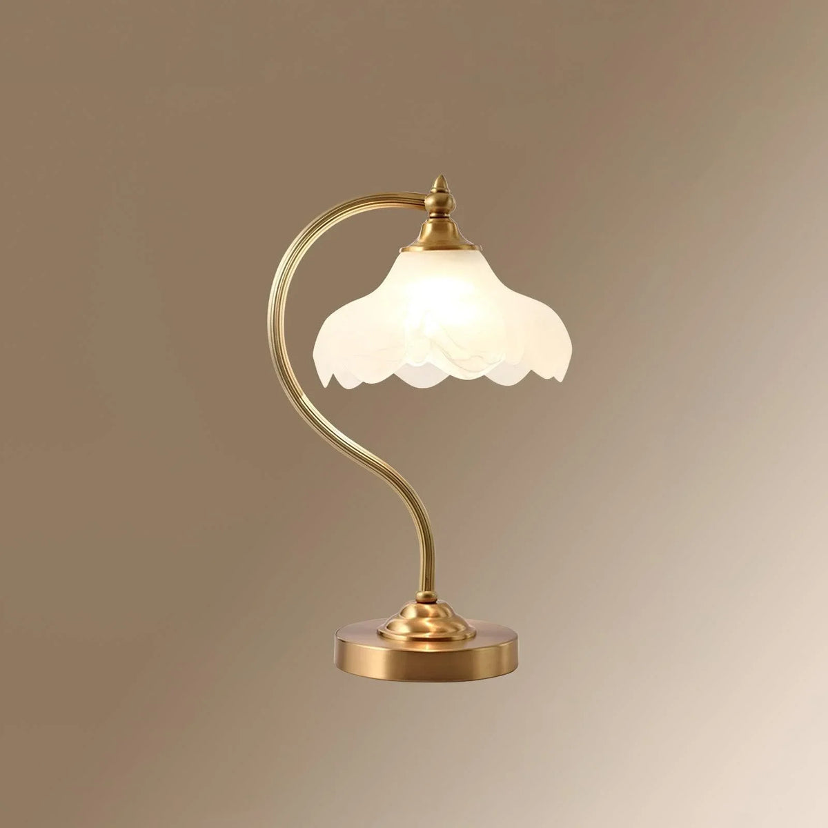 Metavaya Table lamp Magnolya Flower Table Lamp Shop Magnolia Flower Table Lamp Online