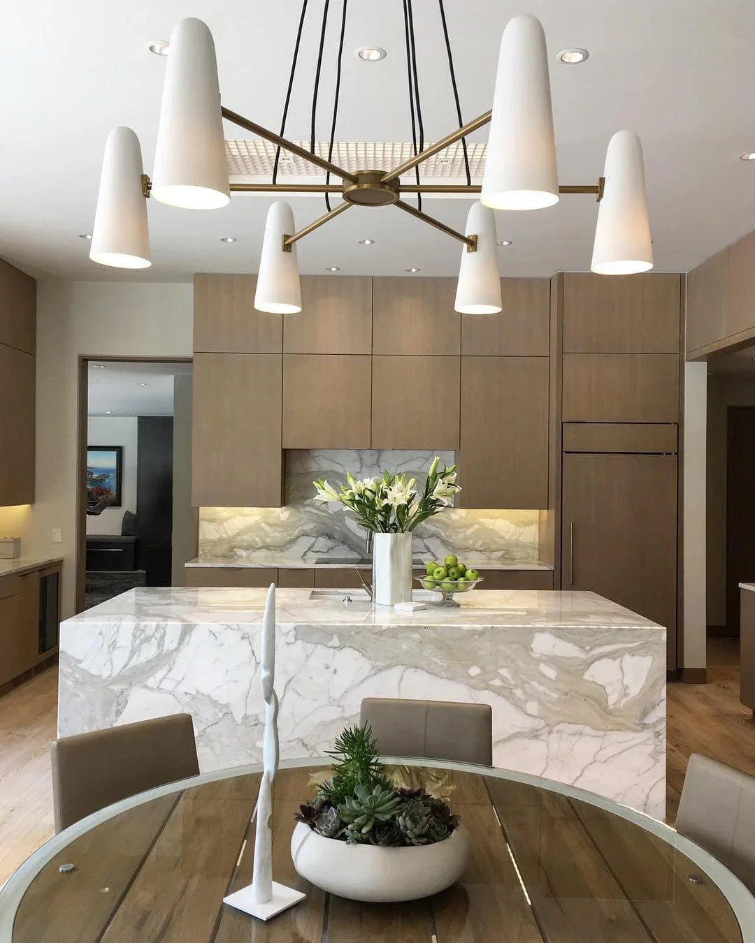 Metavaya Chandelier Montfaucon Chandelier Shop Montfaucon Chandelier Online