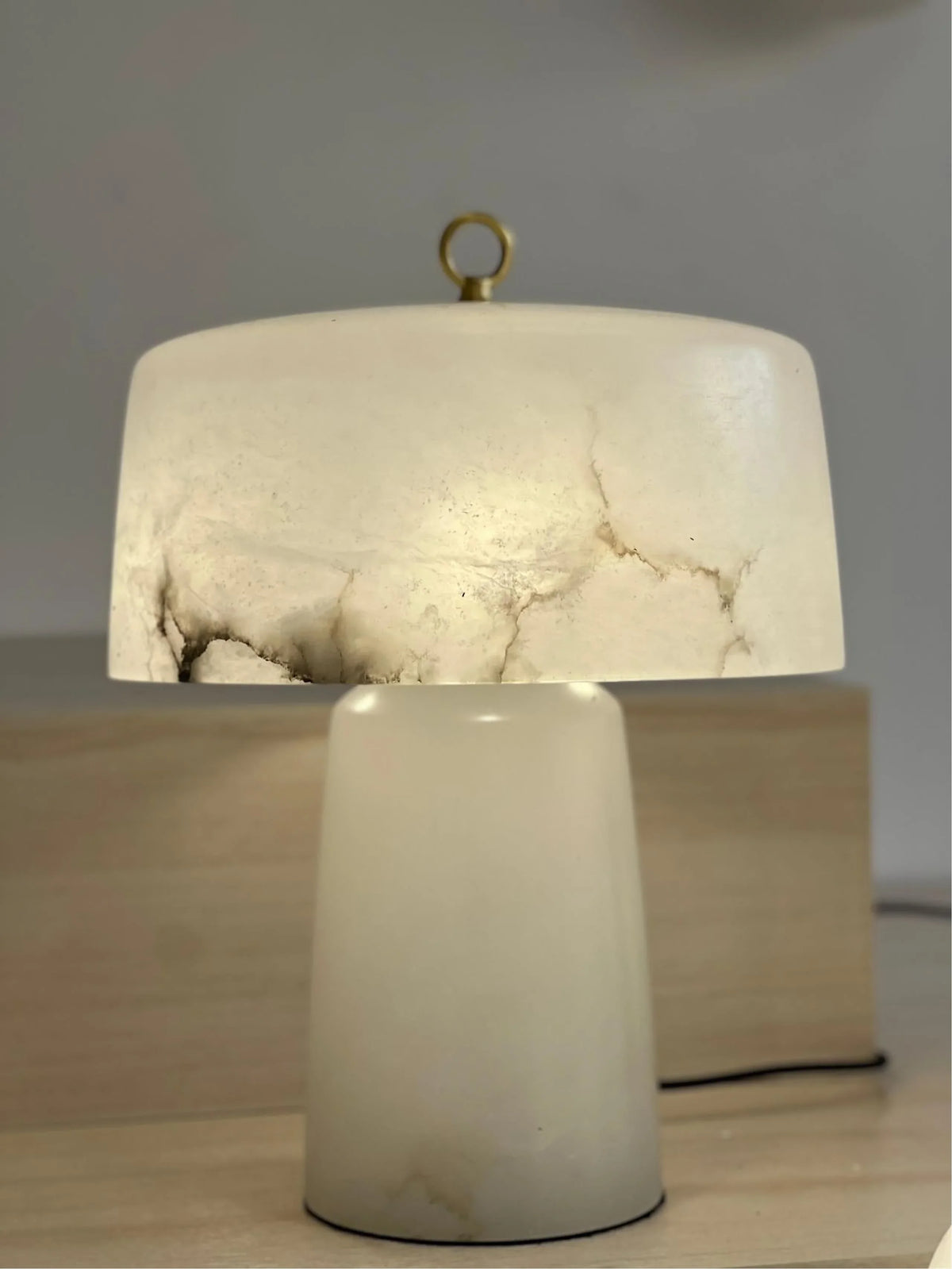 Metavaya Table lamp Natural Cloud Stone Table Lamp