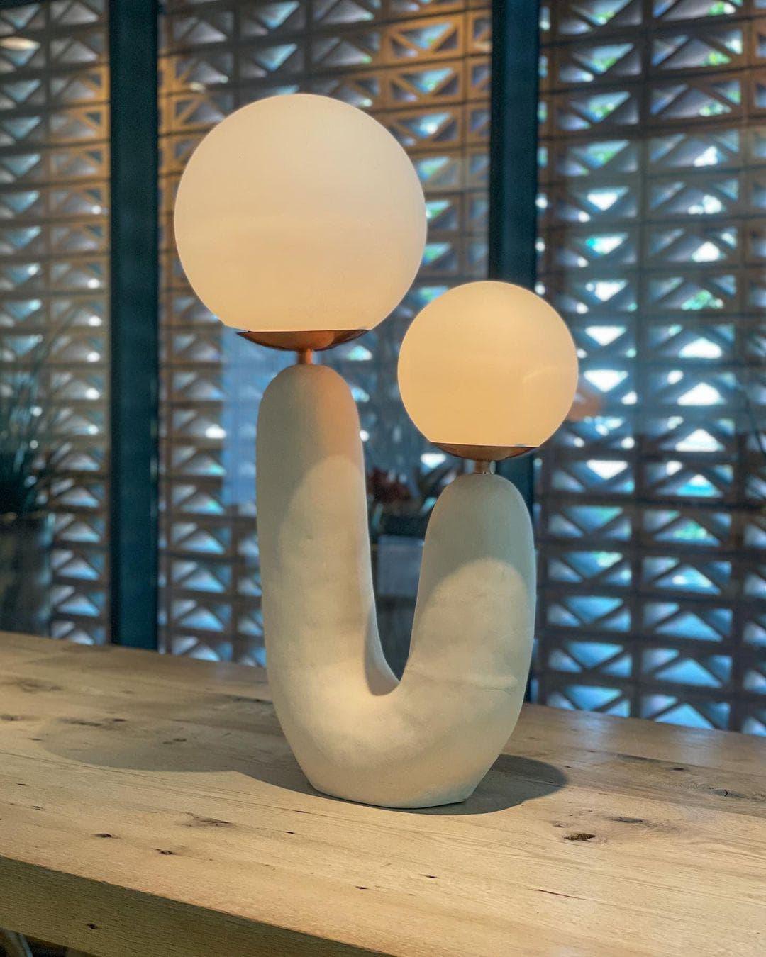 Metavaya Table lamp Oo Table lamp Oo Table Lamp & Light Fixtures