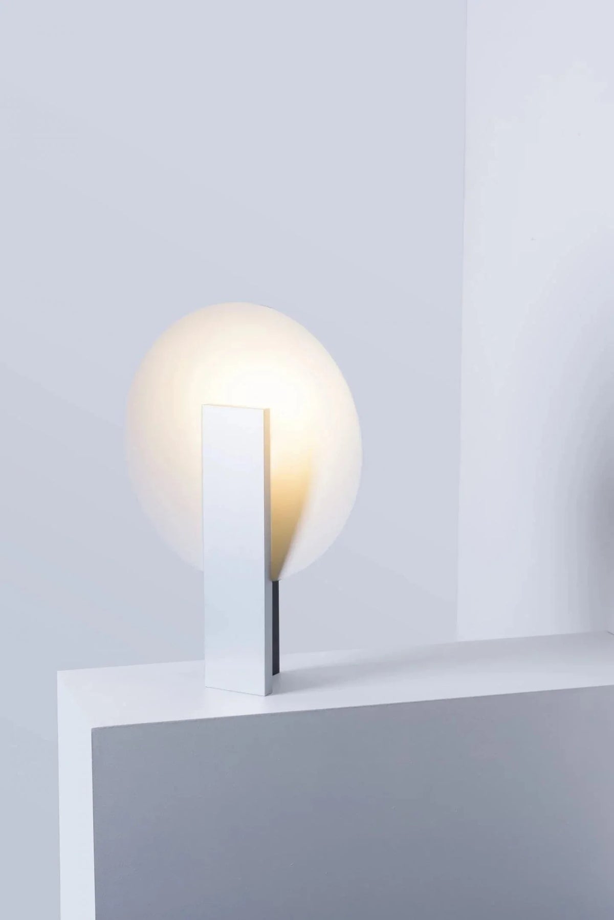 Metavaya Table lamp Orbe Table Lamp Orbe Table Lamp for Sale in USA