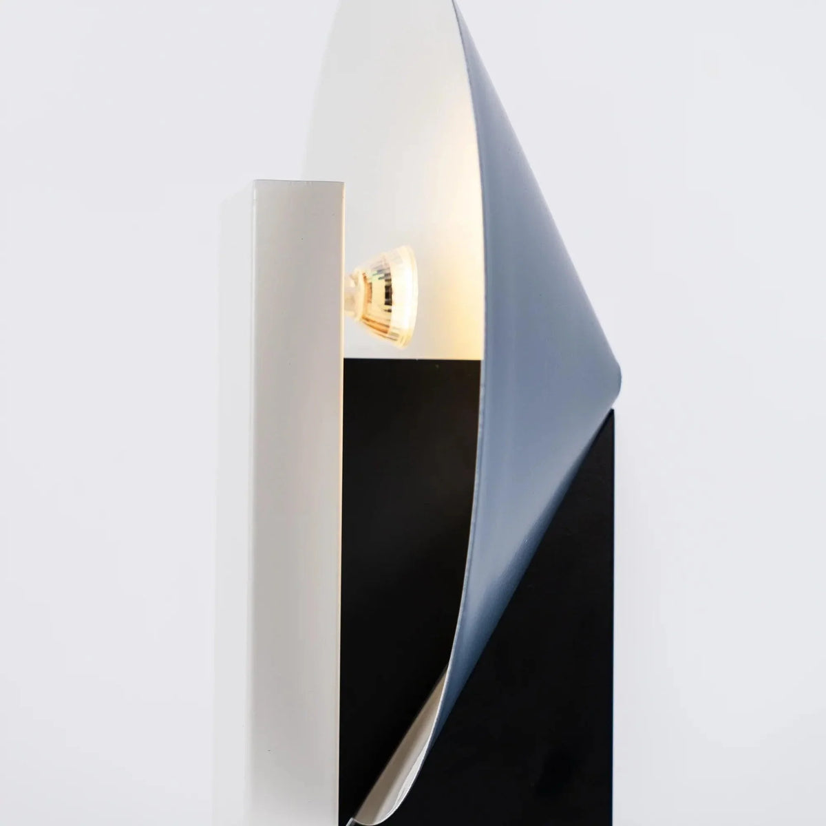 Metavaya Table lamp Orbe Table Lamp Orbe Table Lamp for Sale in USA