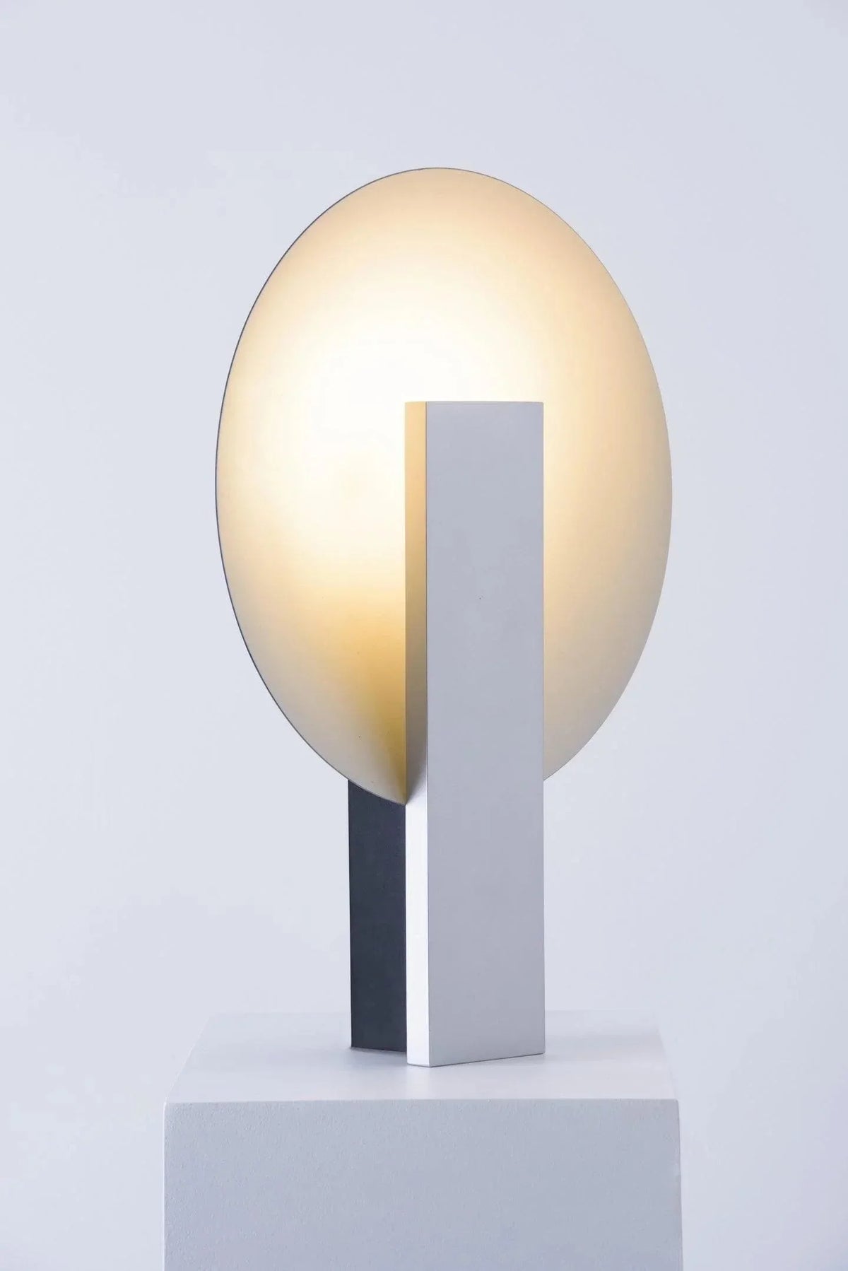 Metavaya Table lamp Orbe Table Lamp Orbe Table Lamp for Sale in USA