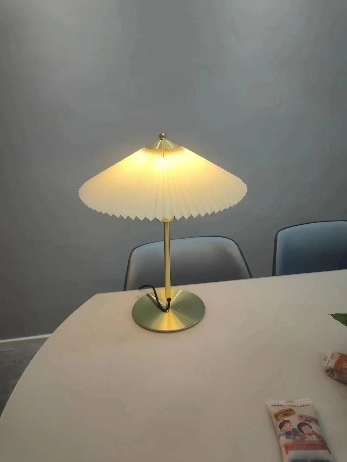 Metavaya Table lamp Perla Pleated Table Lamp