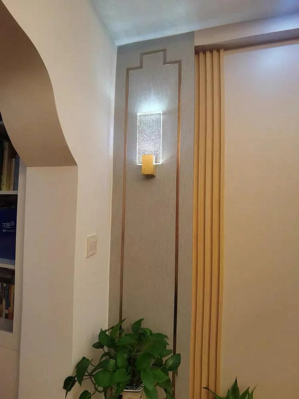 Metavaya Ceiling Lamp Pleated glass Sconce