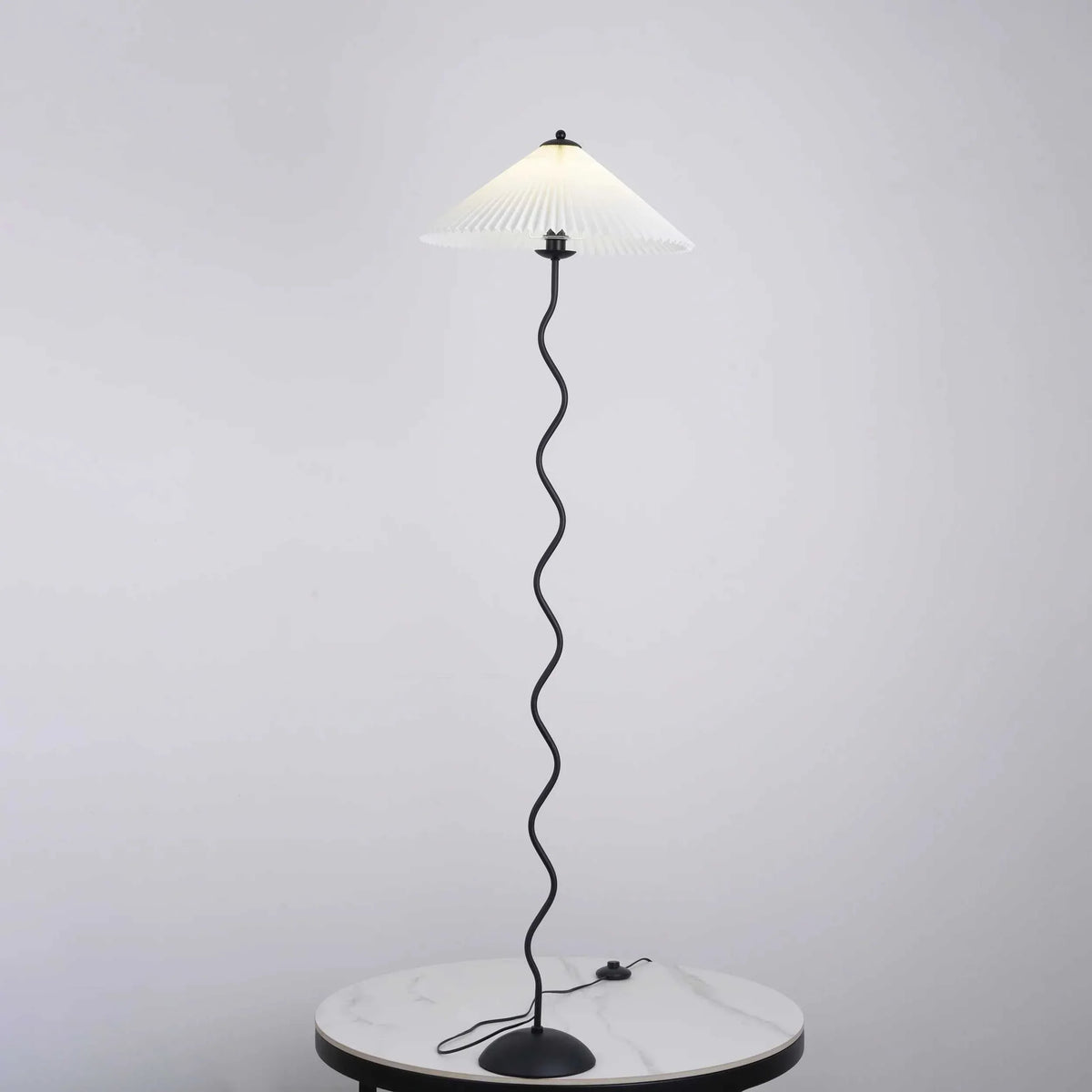 Metavaya Floor lamp Dia 43cm x H 150cm / White / US plug Squiggle Floor Lamp 323232418161 M2022100601-5 Buy Squiggle Lamp Base Online