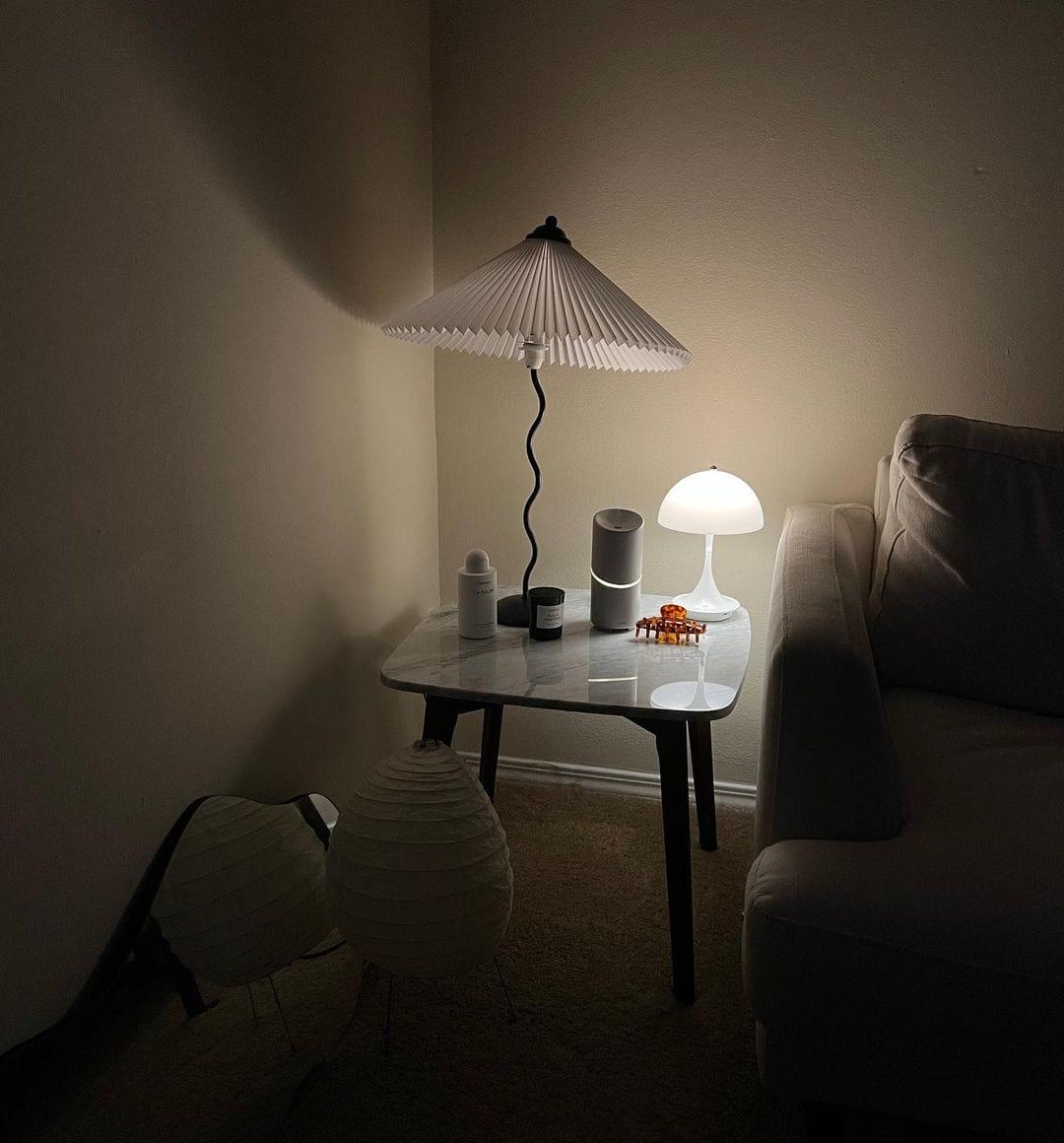 Metavaya Table lamp Squiggle Table lamp Shop Squiggle Table Lamps Online