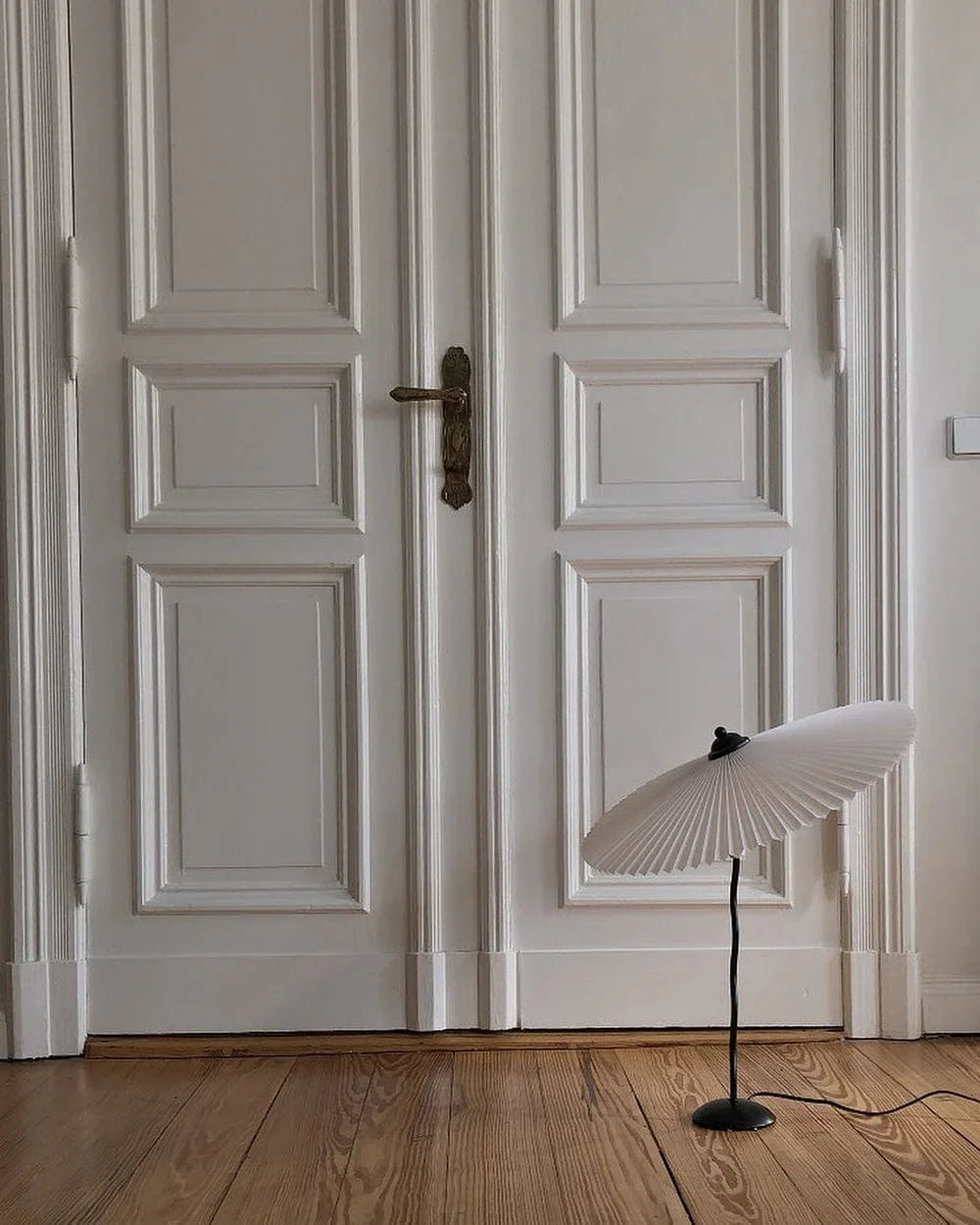 Metavaya Table lamp Squiggle Table lamp Shop Squiggle Table Lamps Online