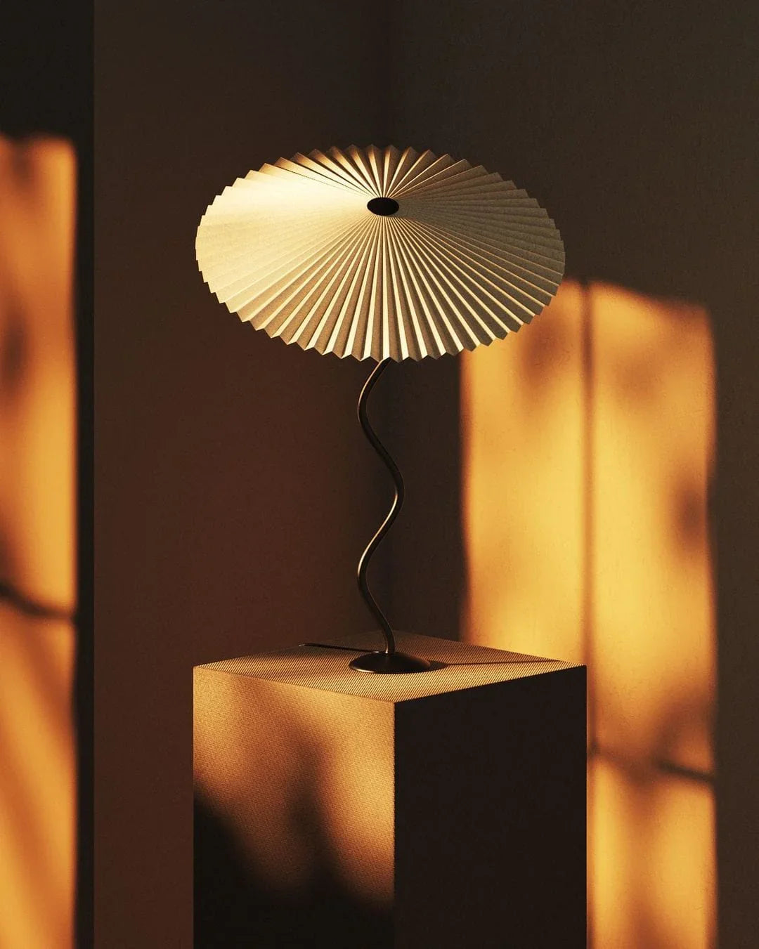 Metavaya Table lamp Squiggle Table lamp Shop Squiggle Table Lamps Online