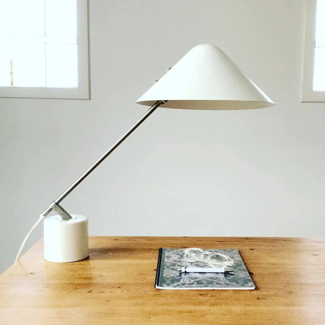 Metavaya Table lamp Swing Table Lamp Shop Swing Table Lamps Online
