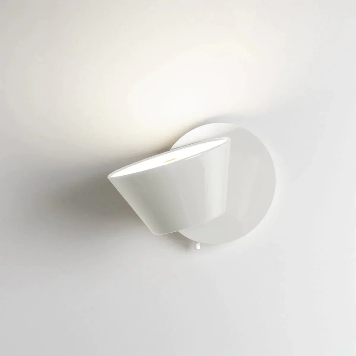 Metavaya Wall lamp Dia 16cm x H 16cm / White / Warm White Tam Tam Wall Lamp 122266100871 M2022092404-1 Tam Tam Wall Lamp & Lights for Sale