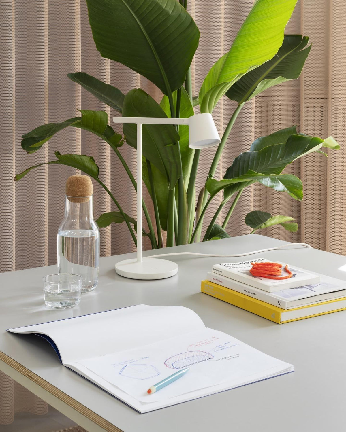 Metavaya Table lamp Tip Table Lamp