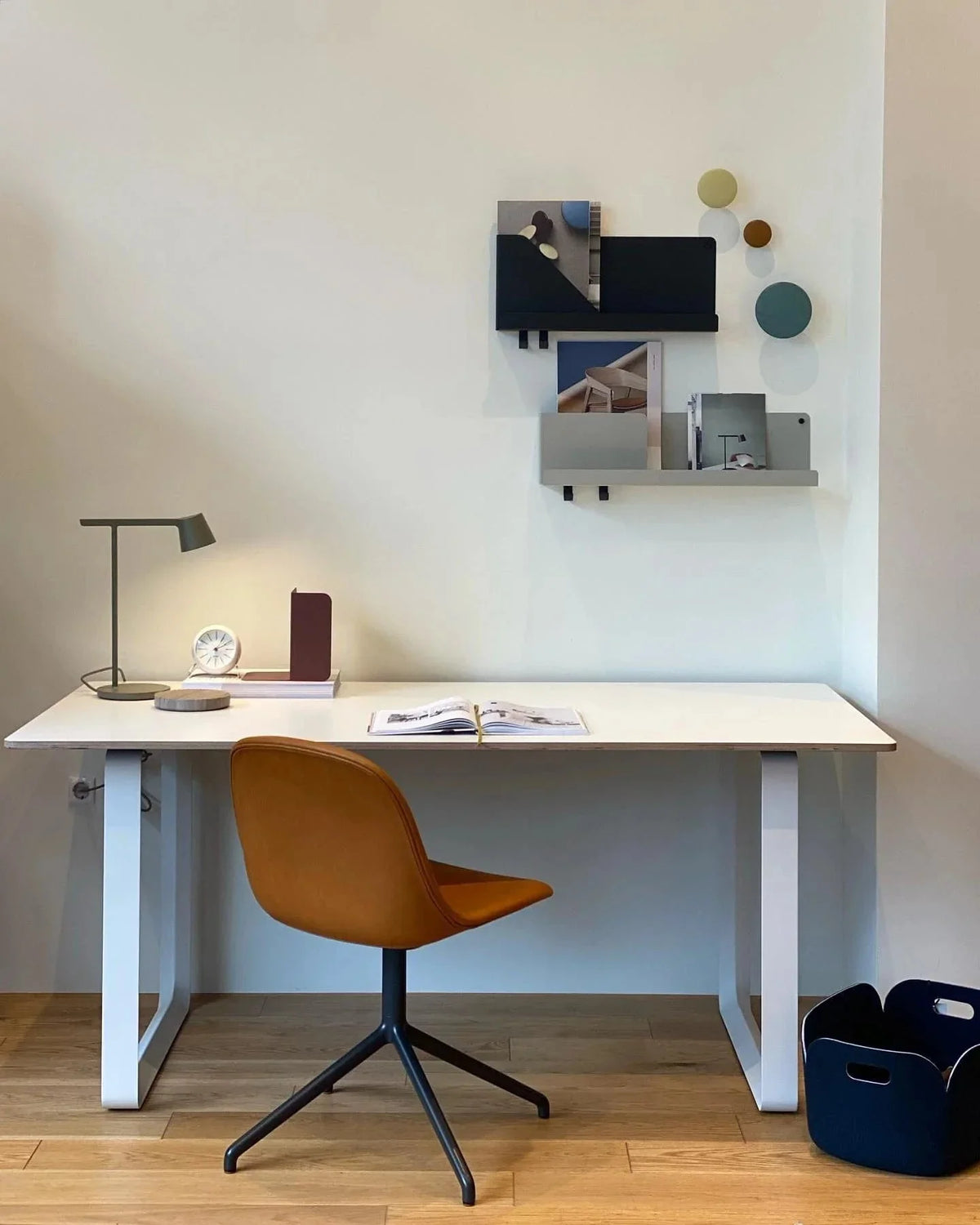Metavaya Table lamp Tip Table Lamp
