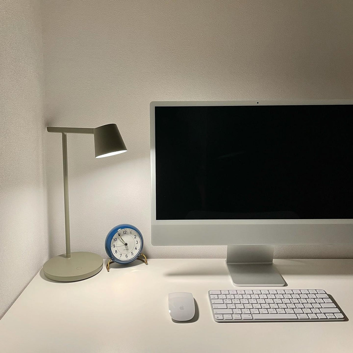 Metavaya Table lamp Tip Table Lamp