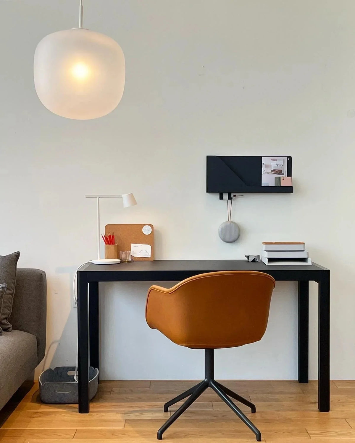 Metavaya Table lamp Tip Table Lamp