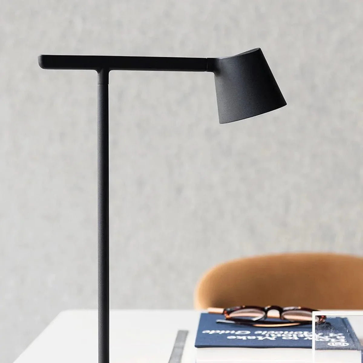 Metavaya Table lamp Tip Table Lamp
