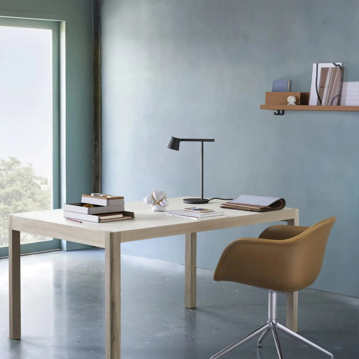 Metavaya Table lamp Tip Table Lamp