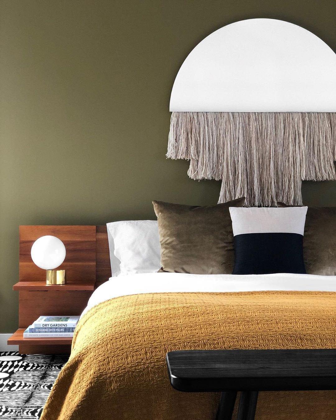 Metavaya Table lamp Tip of The Tongue Table Lamp Buy Tip of the Tongue Table Lamp Online