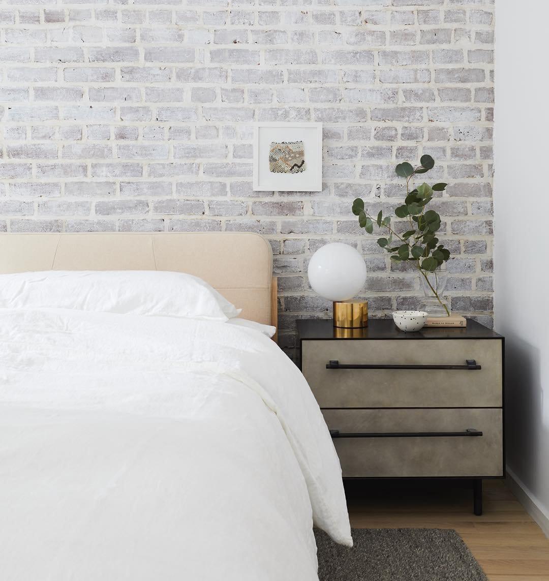 Metavaya Table lamp Tip of The Tongue Table Lamp Buy Tip of the Tongue Table Lamp Online