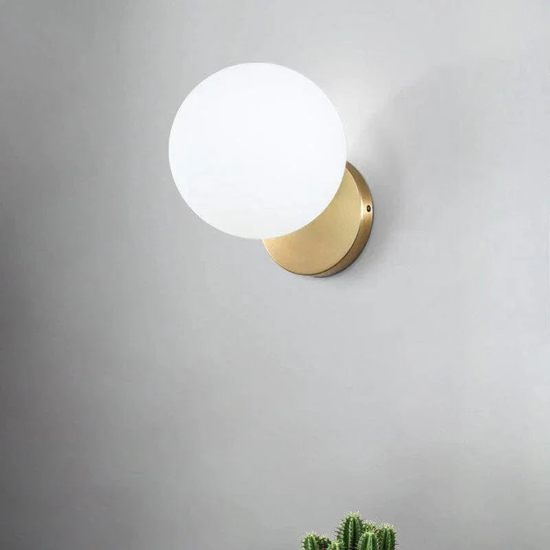 Metavaya Wall lamp Tip of The Tongue Wall Lamp