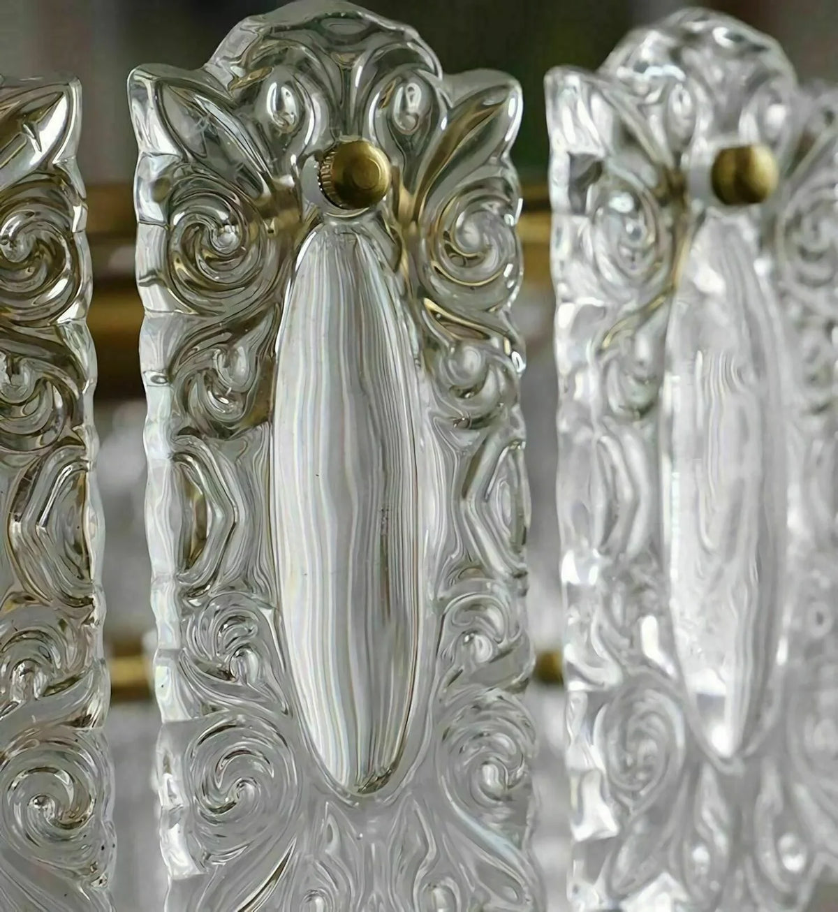 Metavaya Chandelier Vienna Chandelier Vienna Chandelier | Vienna Full Spectrum Chandelier