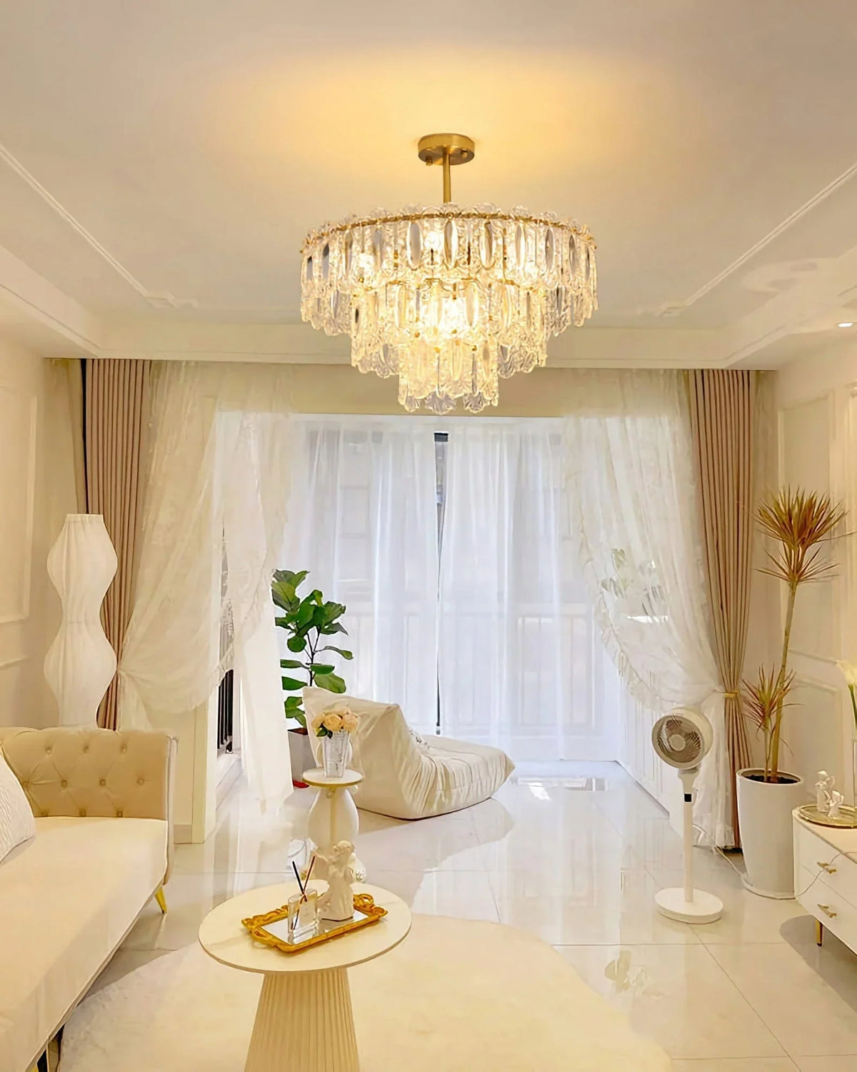 Metavaya Chandelier Vienna Chandelier Vienna Chandelier | Vienna Full Spectrum Chandelier