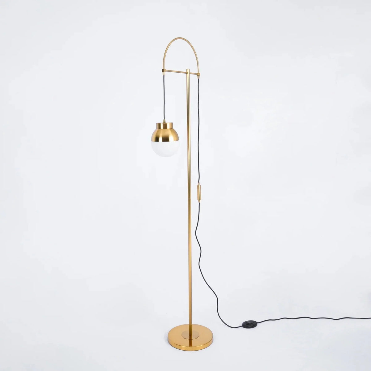 Metavaya Floor lamp Waterloo Floor Lamp Buy Waterloo Floor Lamp For Sale in USA/Canada