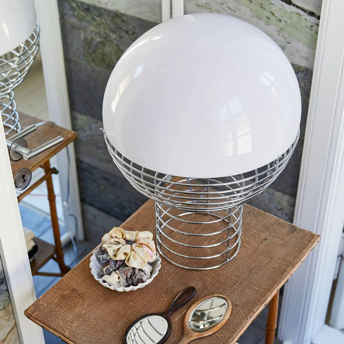 Metavaya Table lamp Wire Table Lamp Shop Wire Table Lamp Online in USA