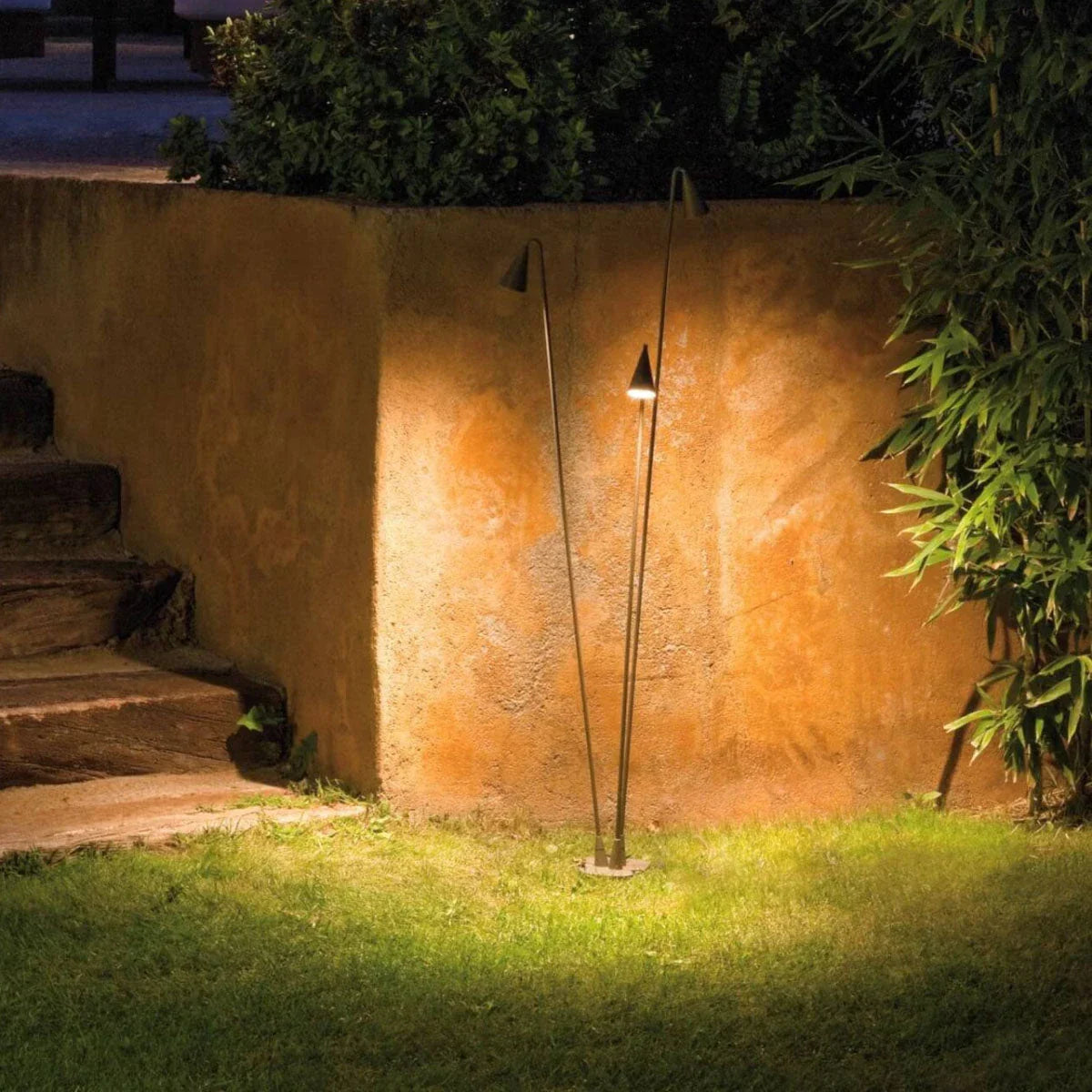 Outdoor Lights – Metavaya