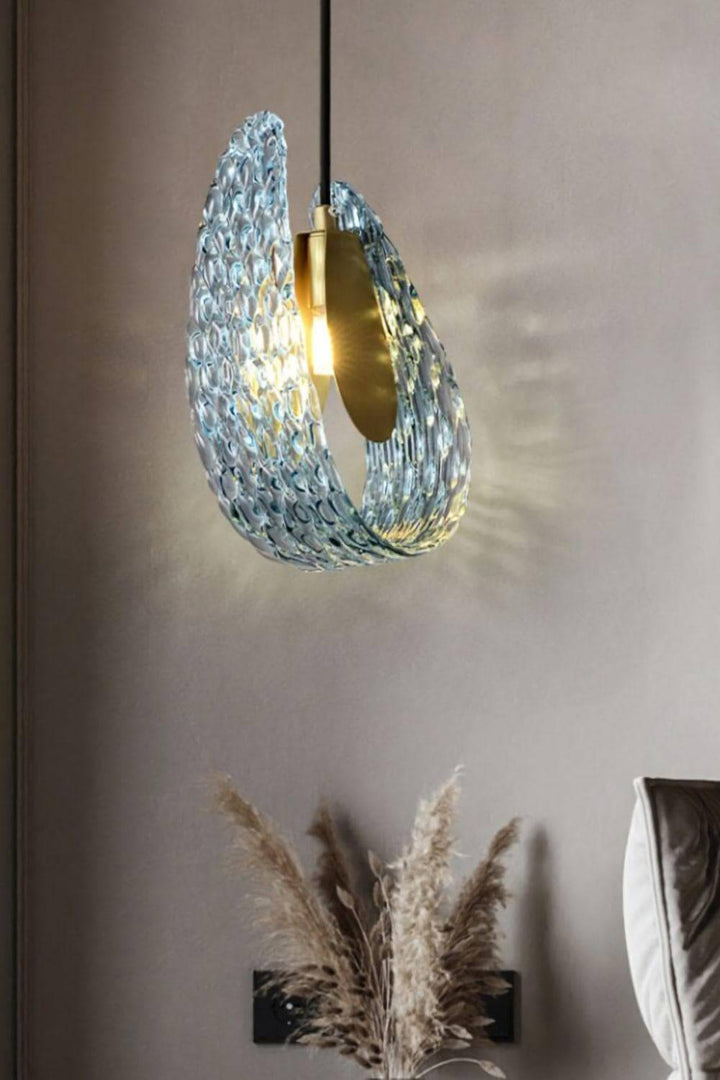 Metavaya Pendant light Dia 13cm x H 23cm / Φ 5.1″ x H 9″ / Brass+Blue Petal Blue Glass Pendant Light 662668885810 M202404205-1