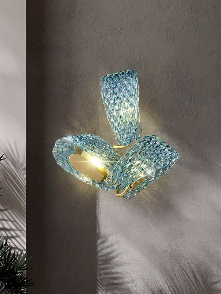 Metavaya Wall lamp Petal Blue Glass Wall Lamp Brass Petal Blue Glass Wall Lamp