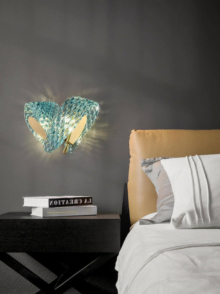 Metavaya Wall lamp Petal Blue Glass Wall Lamp Brass Petal Blue Glass Wall Lamp