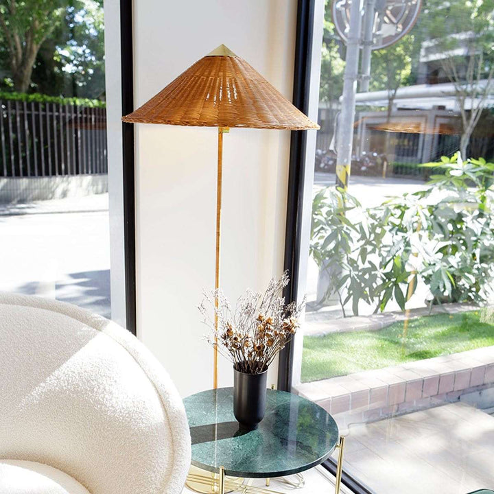 Metavaya Floor lamp 9602 Floor Lamp 9602 Floor Lamp for Sale Online in USA