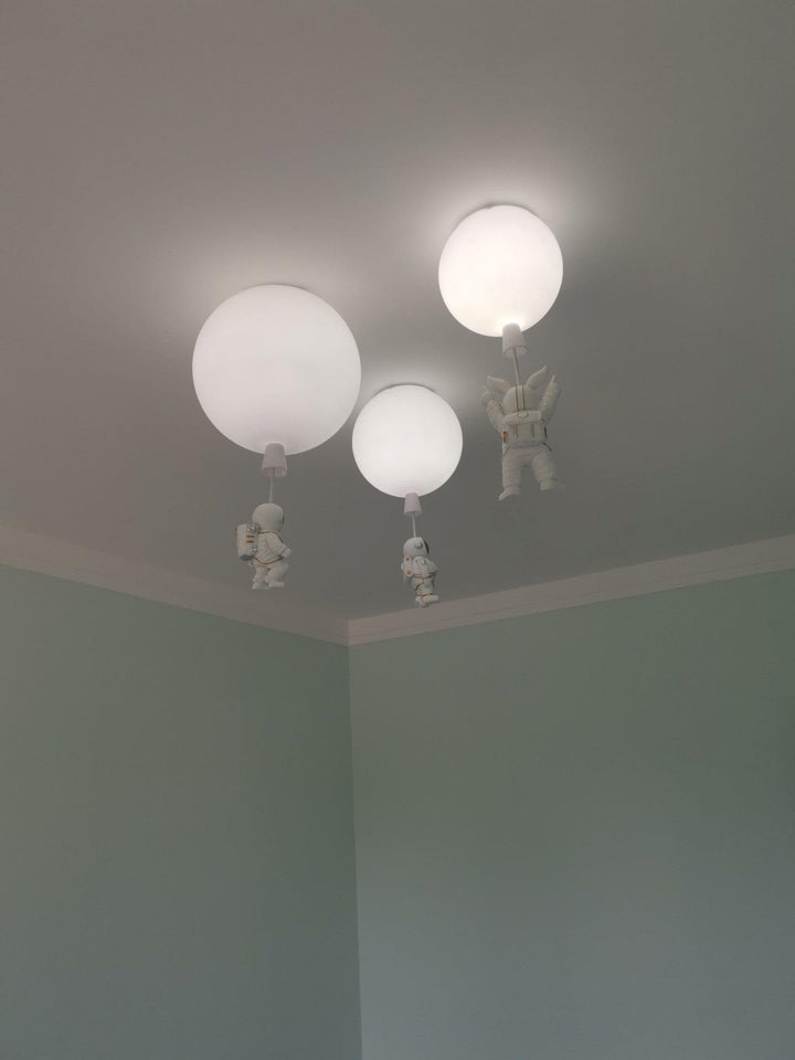 Metavaya Ceiling Lamp Astronaut Ceiling lamp