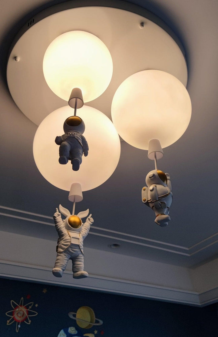 Metavaya Ceiling Lamp Astronaut Ceiling lamp