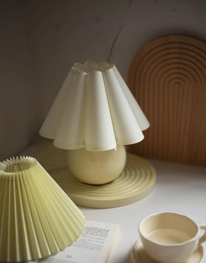 Metavaya Table lamp Kicsi Knife Pleat Table Lamp Buy Kicsi Knife Pleat Table Lamp Online