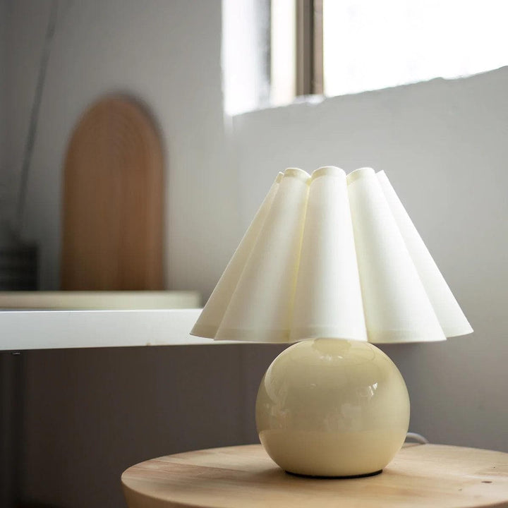 Metavaya Table lamp Kicsi Knife Pleat Table Lamp Buy Kicsi Knife Pleat Table Lamp Online