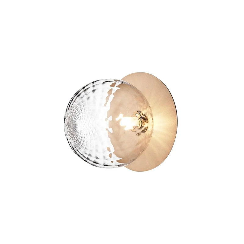 Metavaya Wall lamp Dia 20cm x H 18cm / Gold / Clear Liila Wall Lamp 323232417232 M2022100403-1 Liila Wall Lamp | Nuura Liila Wall Sconce