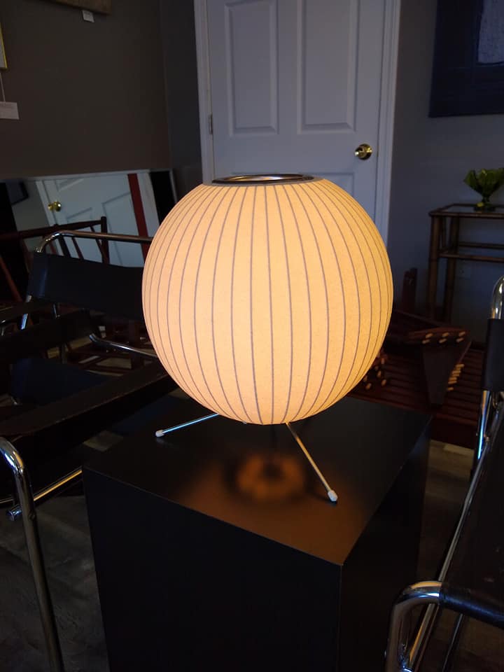 Metavaya Table lamp Nelson Tripod Table Lamp