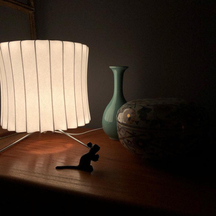 Metavaya Table lamp Nelson Tripod Table Lamp