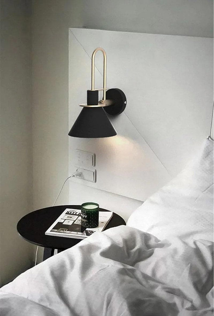 Metavaya Wall lamp Nordic Metal Sconce